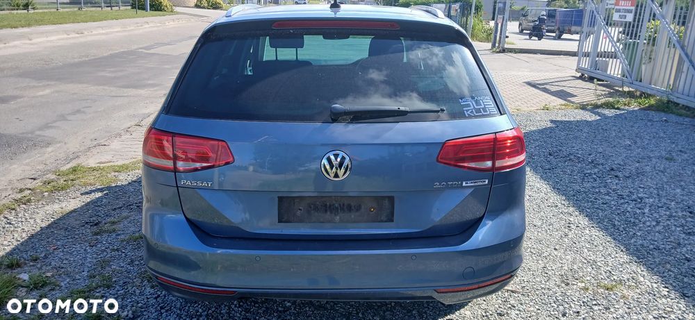Volkswagen Passat 2.0 TDI (BlueMotion Technology) Comfortline - 5