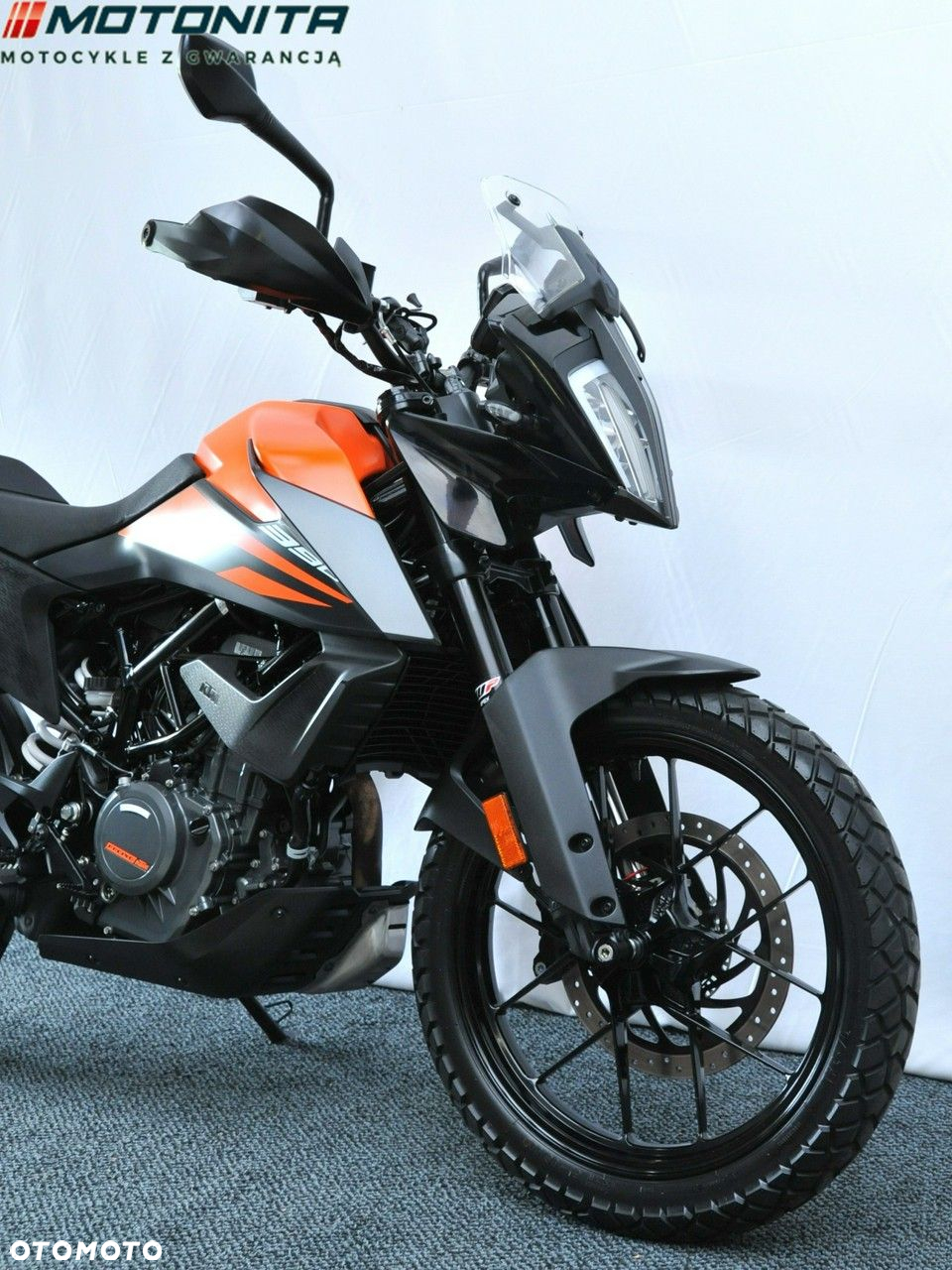 KTM Adventure - 6