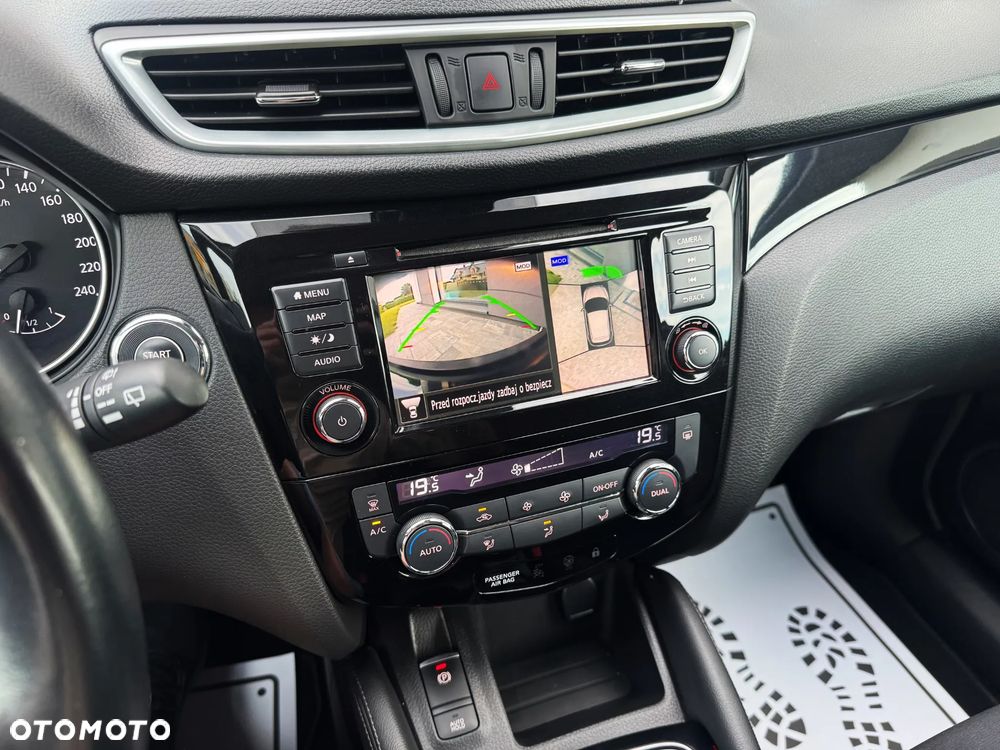 Nissan Qashqai 1.3 DIG-T N-Tec - 19