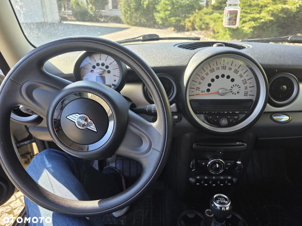 MINI Clubman - 10