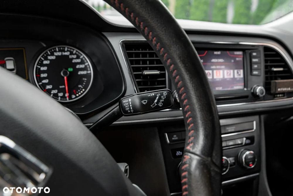 Seat Leon 2.0 TDI FR S&S DSG - 26
