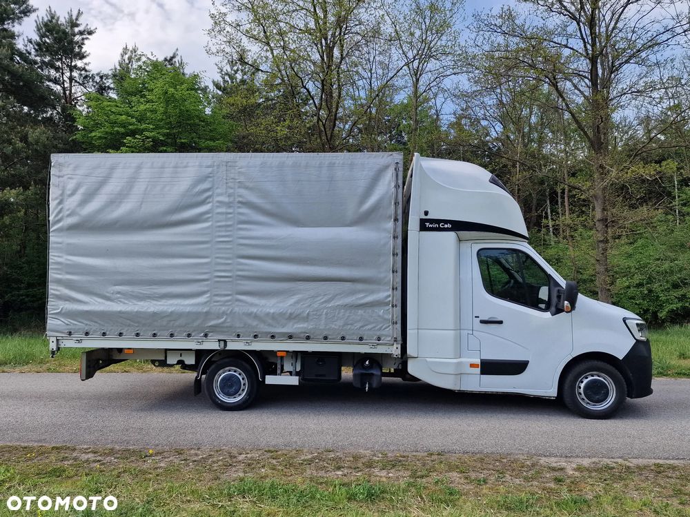 Renault Master 10 EP 2.3 ,2022r ,SALON POLSKA, PODWÓJNE SPANIE ,poduszki, fotel pneumatyczny, gotowy do pracy - 8