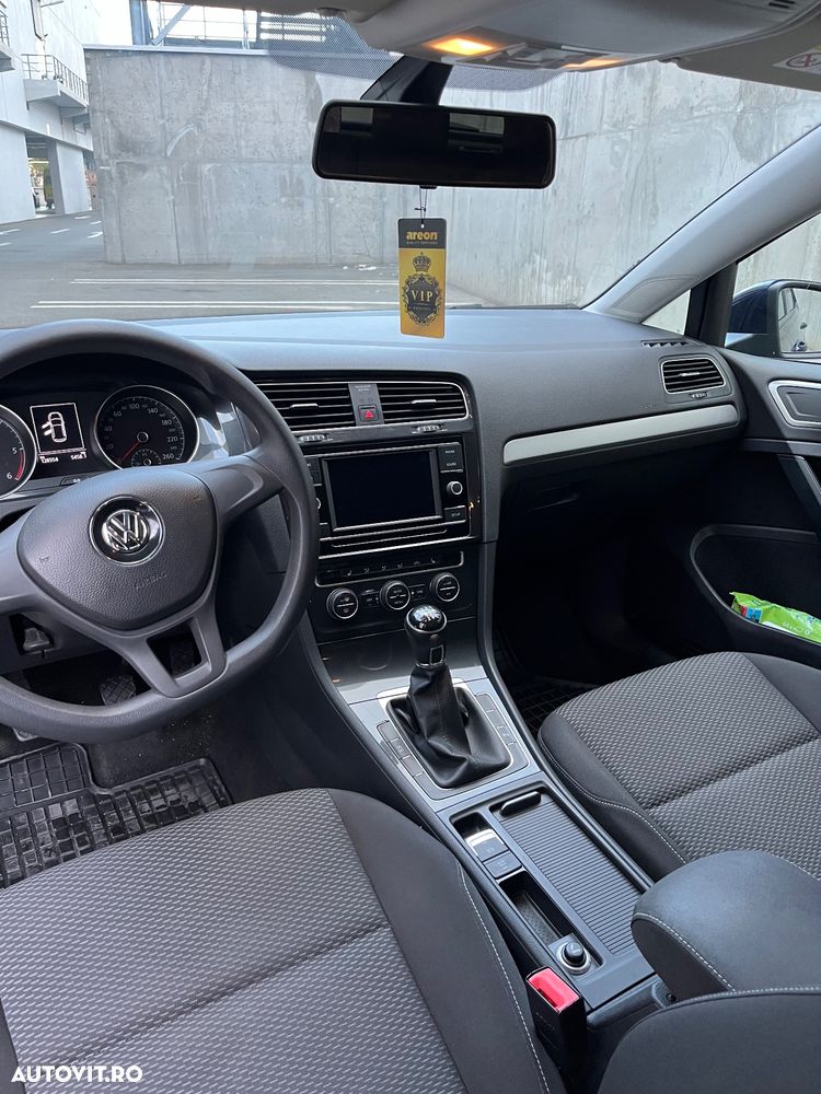 Volkswagen Golf 1.6 TDI Trendline - 9