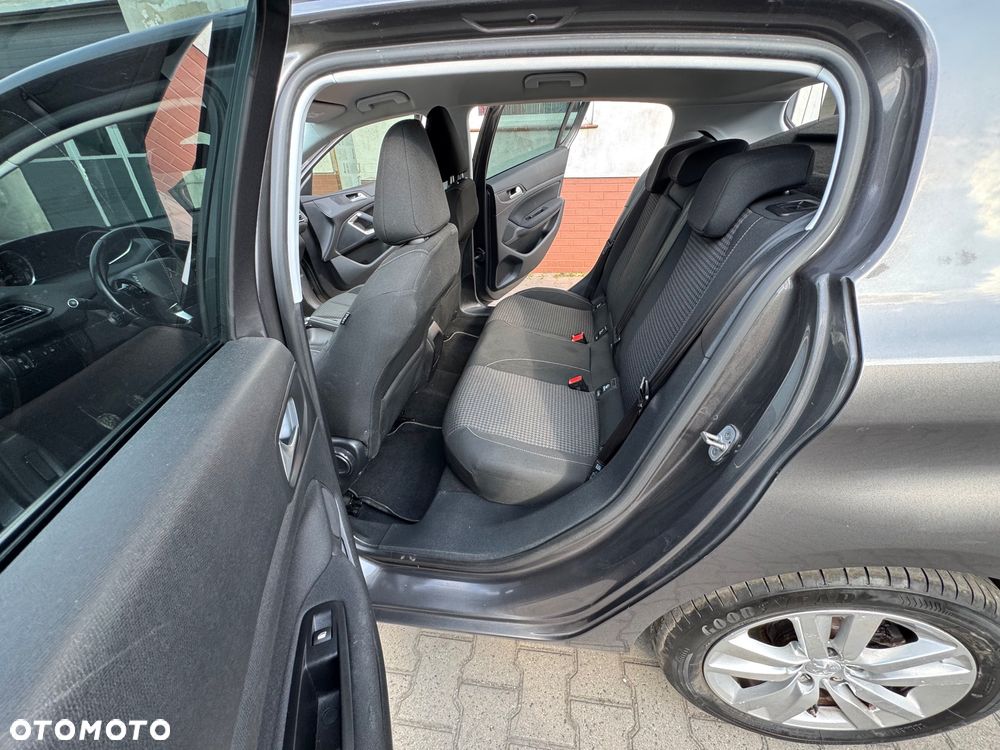 Peugeot 308 - 12