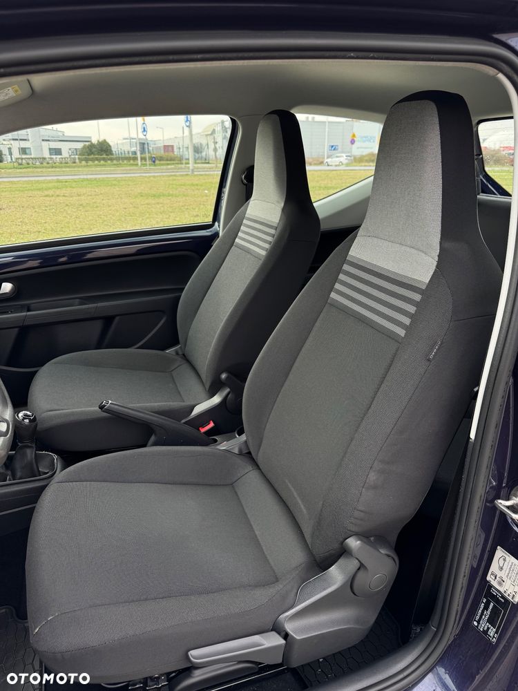 Volkswagen up! 1.0 high - 6