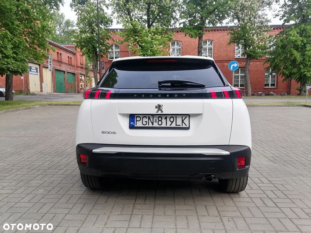Peugeot 2008 1.5 BlueHDi Allure S&S - 7