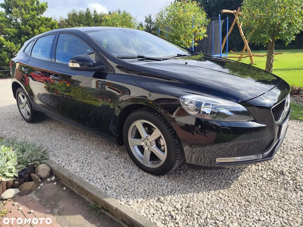 Volvo V40 D2 - 3
