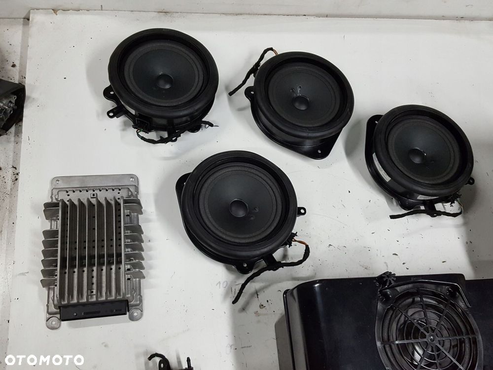 SEAT EXEO 09-13r KOMBI WZMACNIACZ GŁOŚNIKI BOSE - 2
