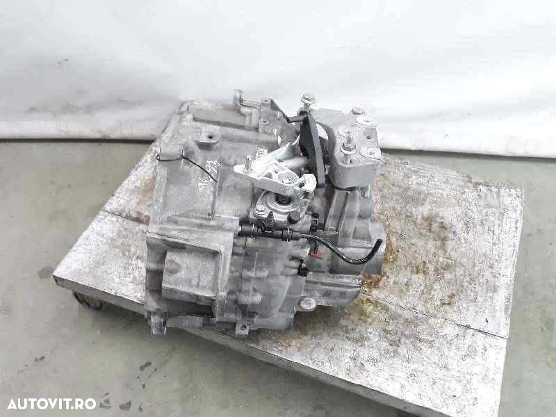 Cutie viteze Audi Q3 2.0 TFSI; 6 Trepte; 2010-2018; MPG - 4