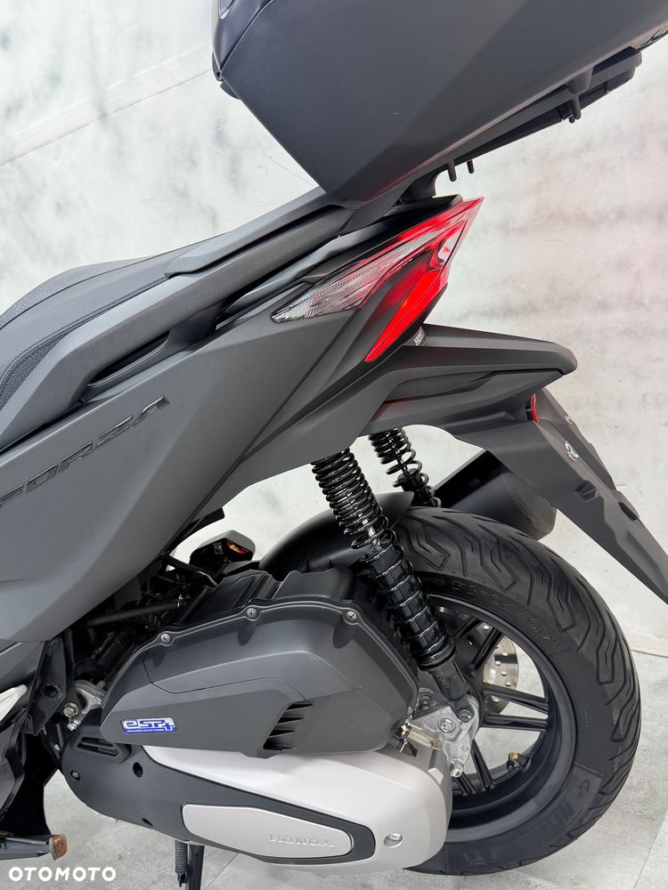Honda NSS - 8