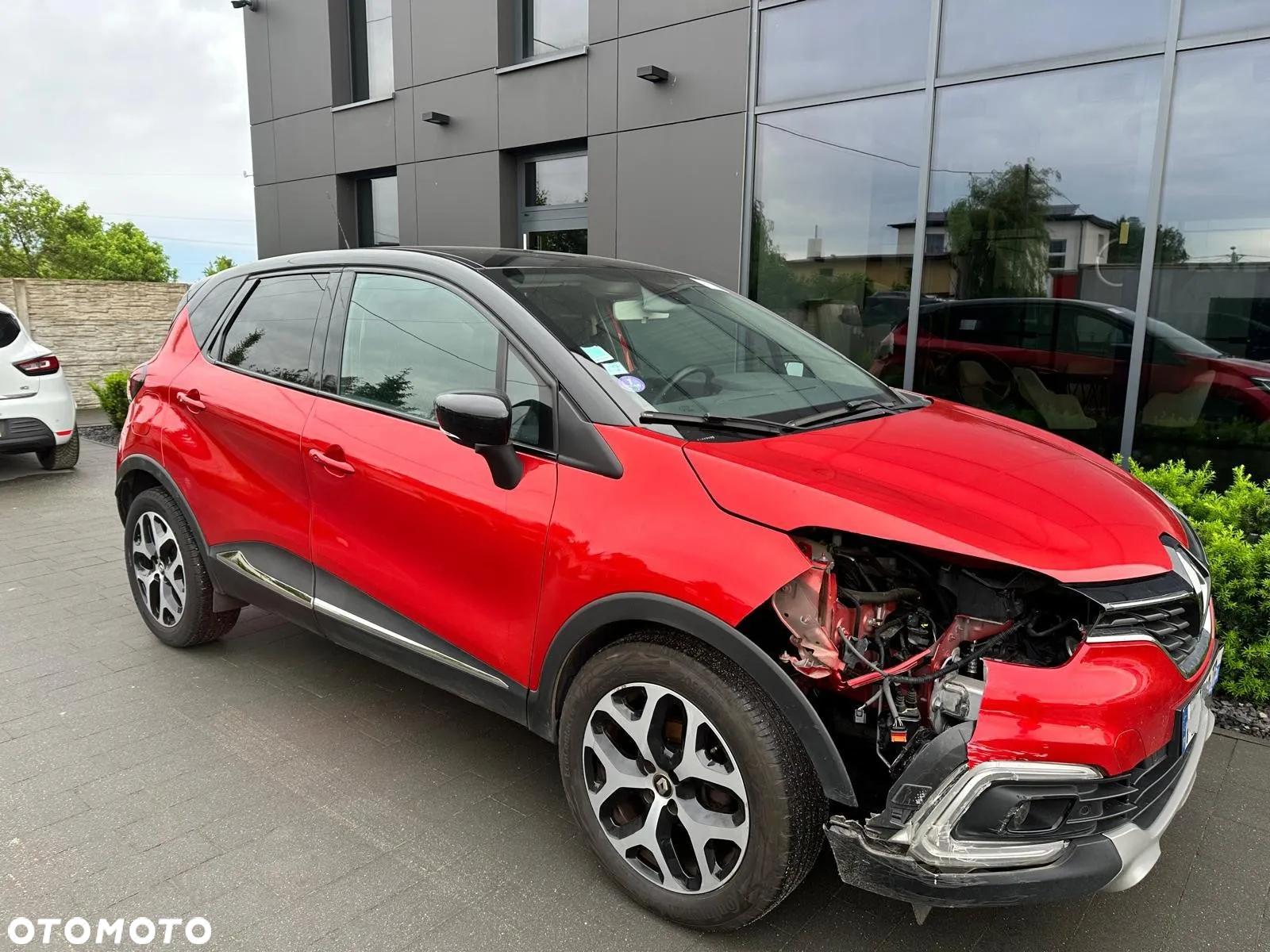 Renault Captur - 4