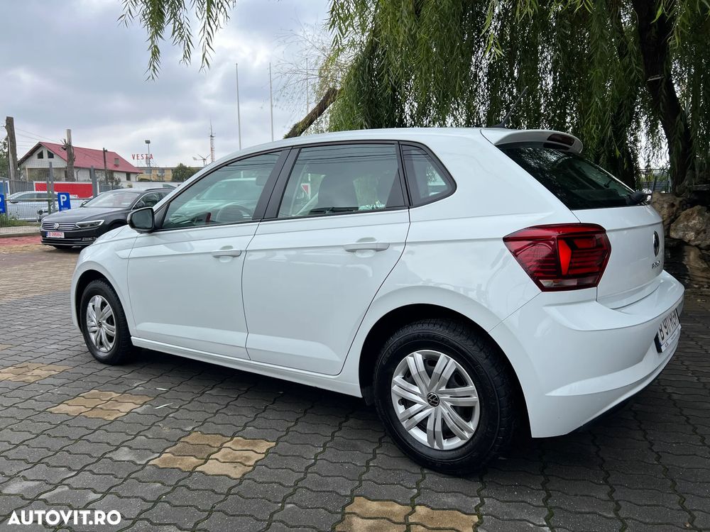 Volkswagen Polo 1.0 MPI Base - 13