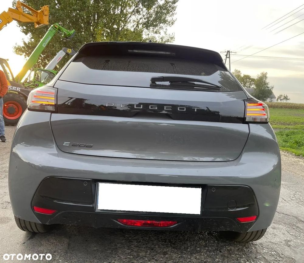 Peugeot 208 Elektromotor 136 Allure - 30