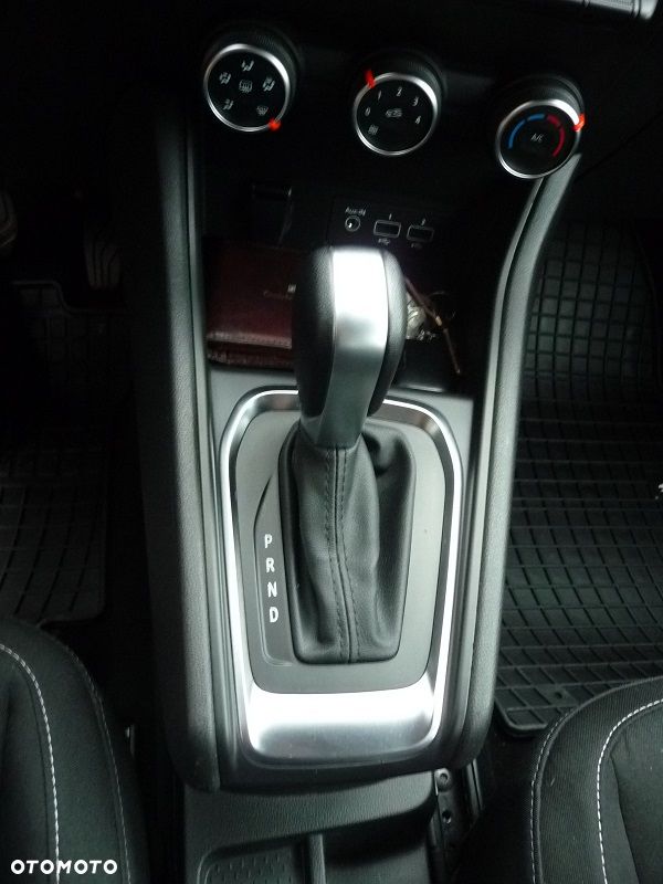 Renault Captur BLUE dCi 115 EDC INTENS - 12