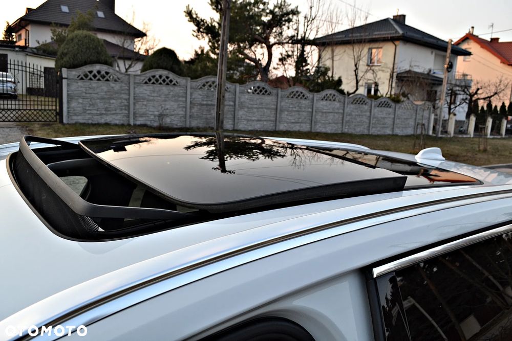 Volvo V60 D4 Geartronic Summum - 31