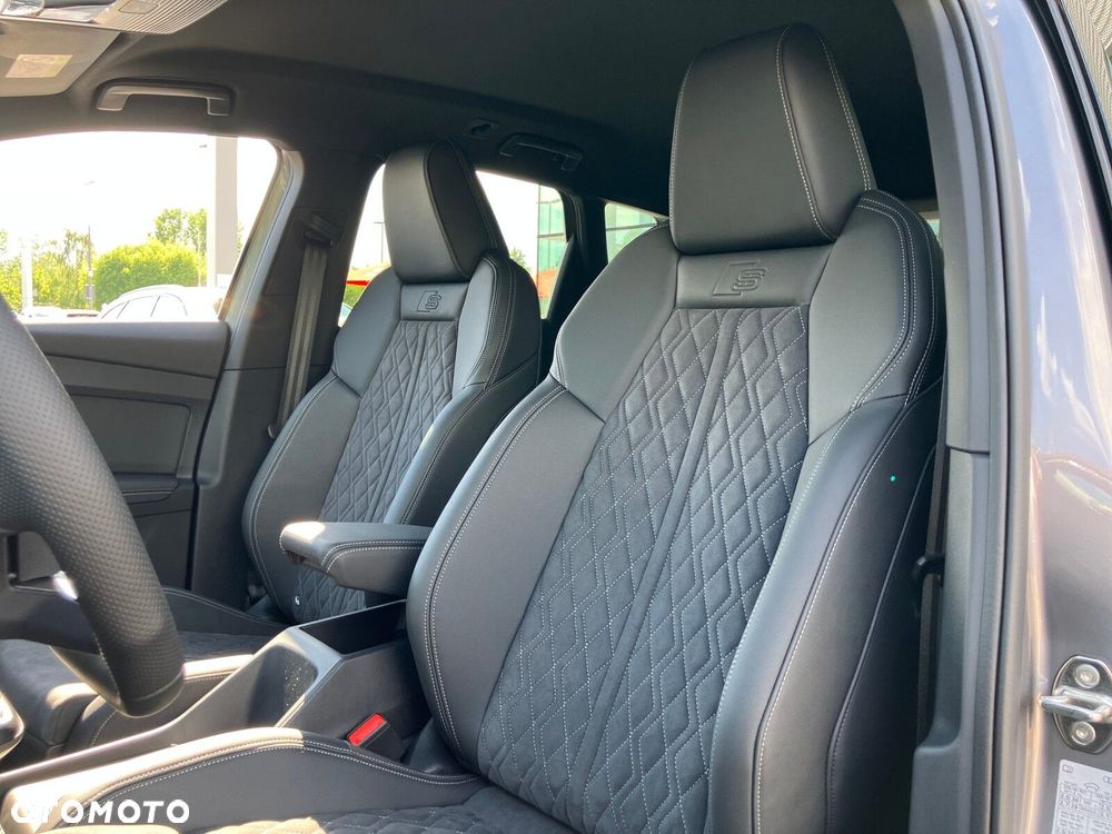 Audi Q4 e-tron 45 82kWh - 13
