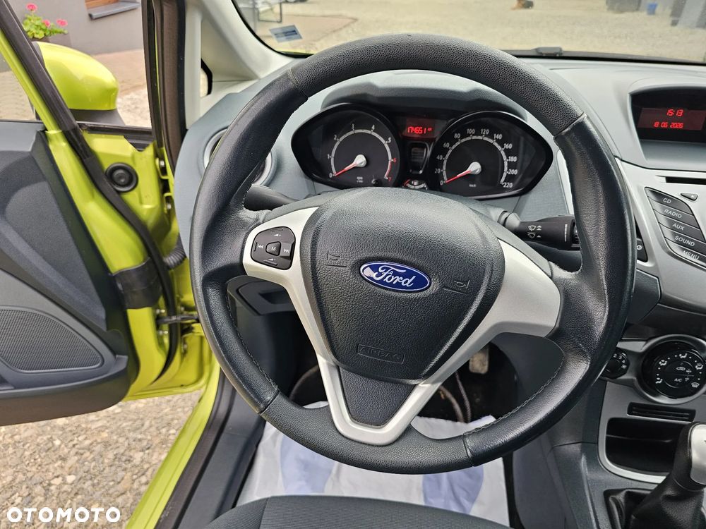 Ford Fiesta - 10