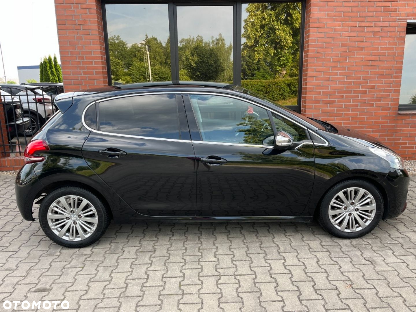 Peugeot 208 Blue-HDi 100 Stop&Start Style - 29