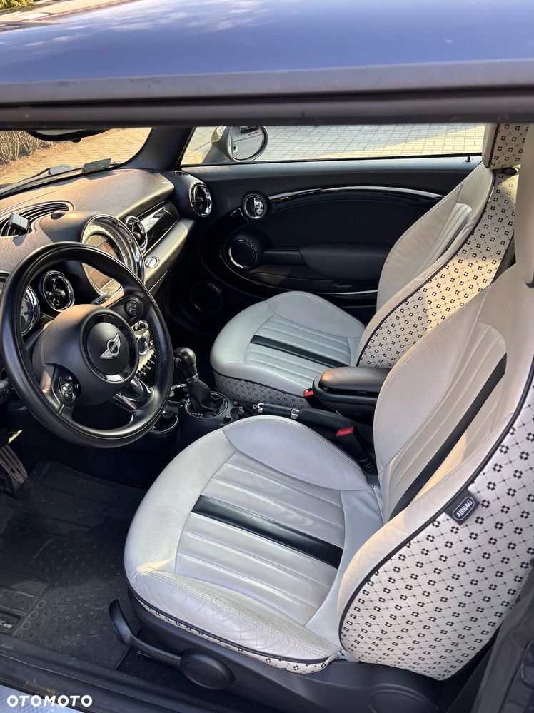 MINI Cooper S - 1
