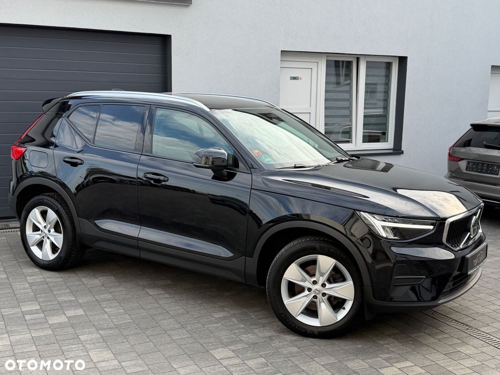 Volvo XC 40 B3 B DKG Plus Black Edition - 19