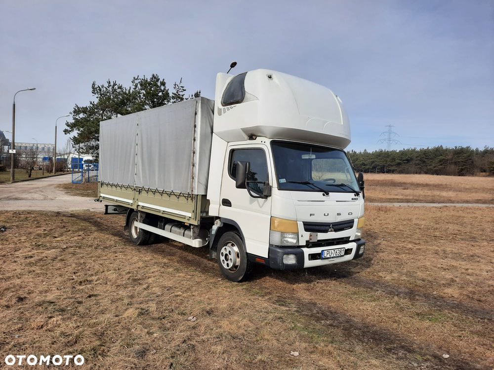 Mitsubishi FUSO - 3