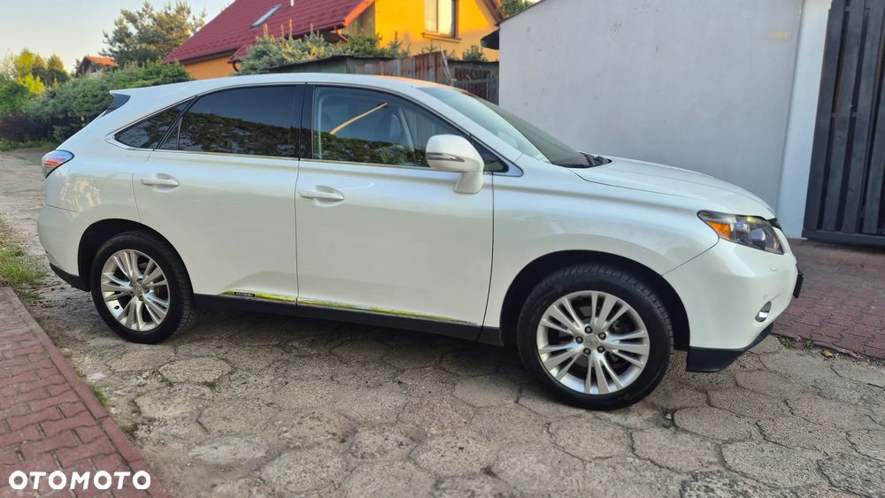 Lexus RX - 8