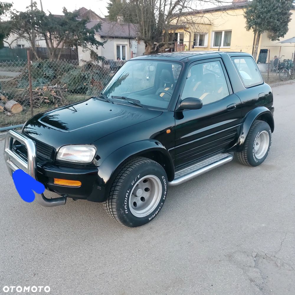 Toyota RAV4 - 4