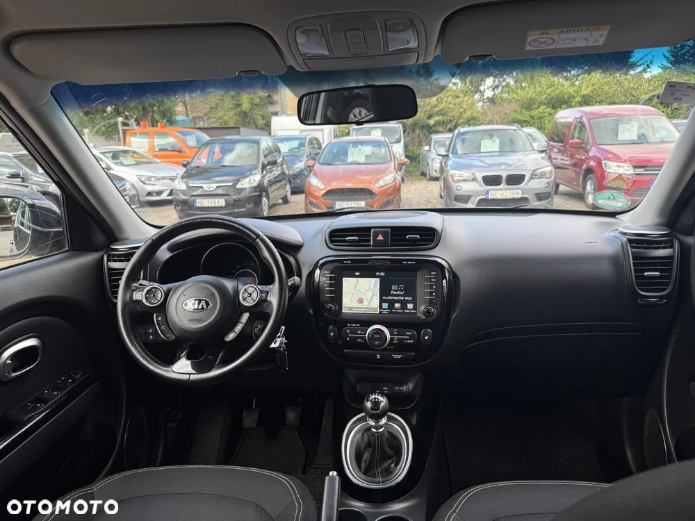 Kia Soul 1.6 CRDI Dream Team Edition - 22
