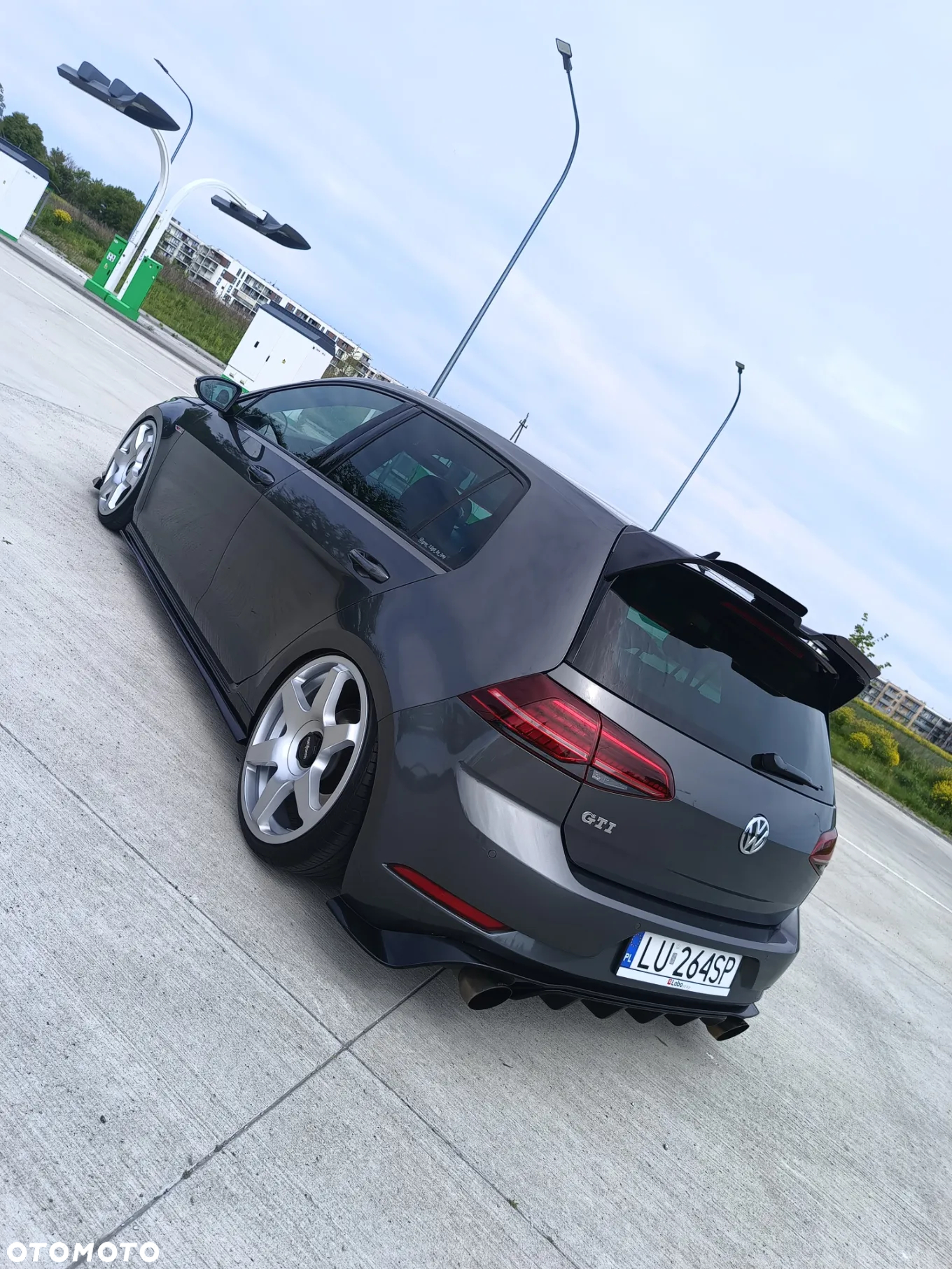 Volkswagen Golf GTI (BlueMotion Technology) - 13