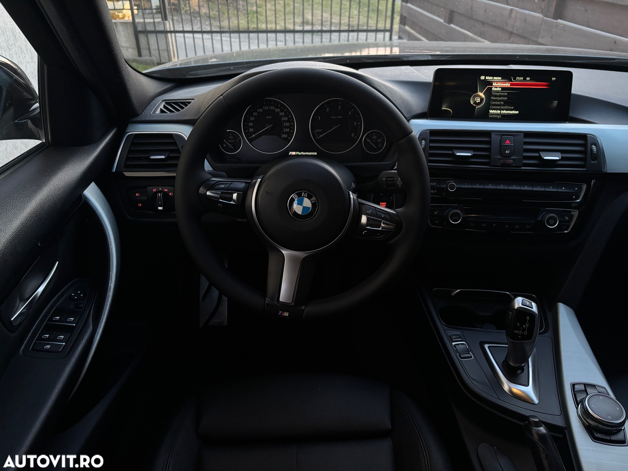 BMW Seria 3 318d Touring Aut. M Sport - 6