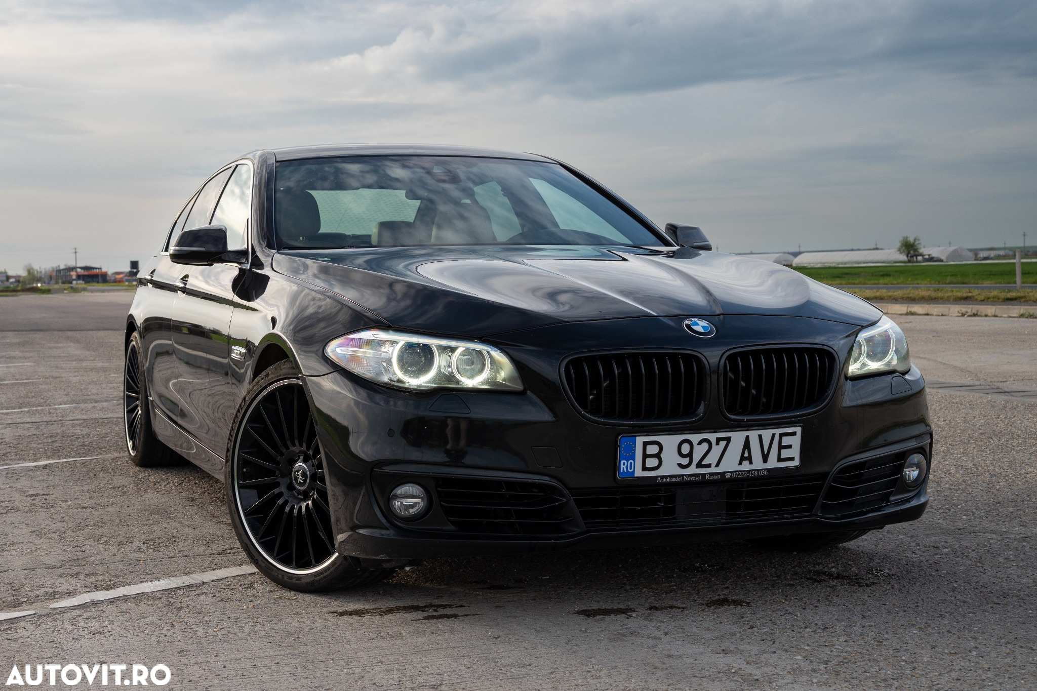 BMW Seria 5 535i xDrive - 6