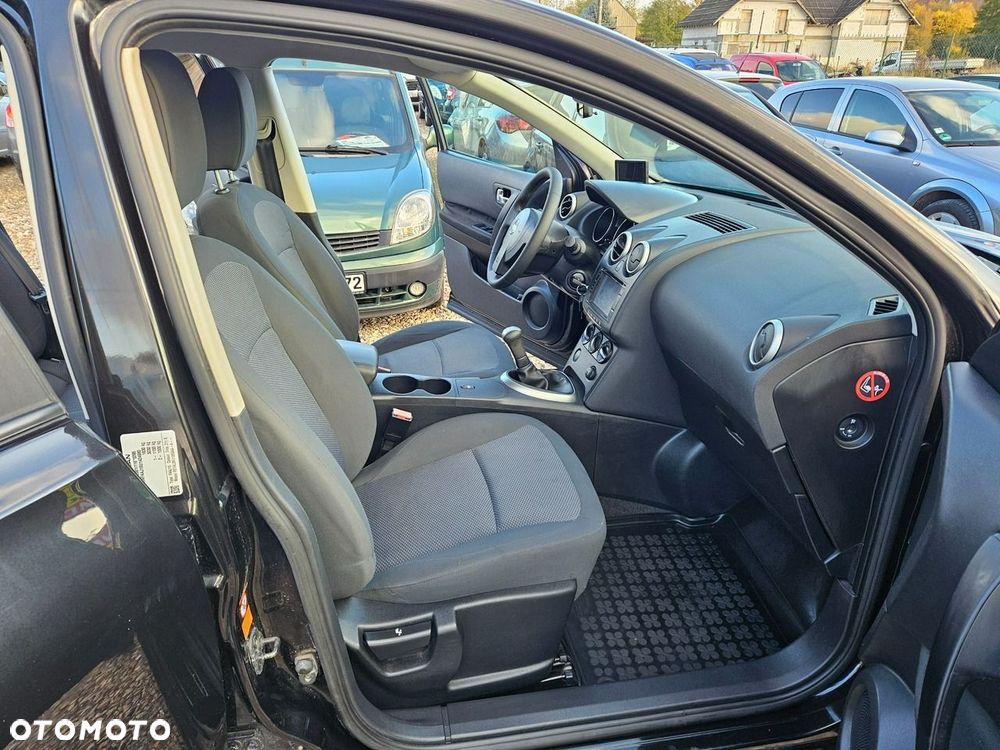 Nissan Qashqai - 10