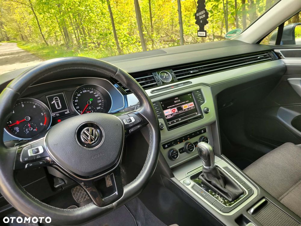 Volkswagen Passat 2.0 TDI SCR Highline DSG - 5