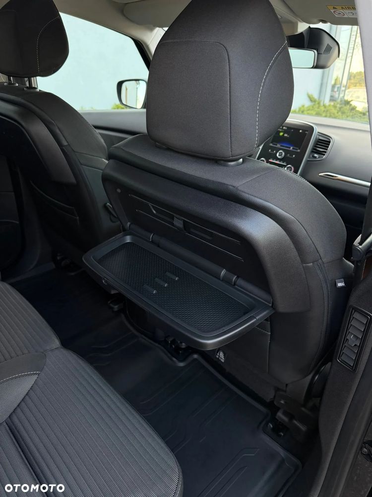 Renault Grand Scenic - 22