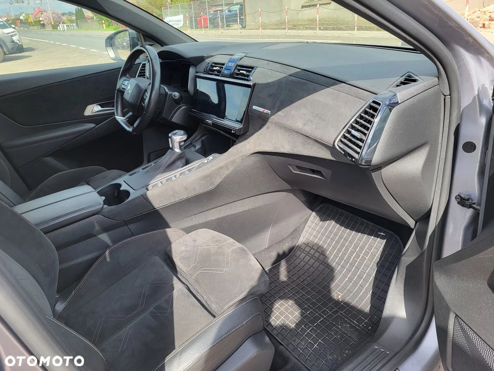 DS Automobiles DS 7 Crossback 1.2 PureTech GPF Be Chic - 28