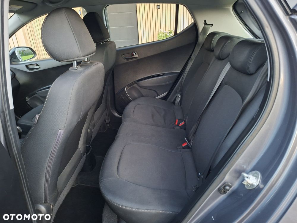 Hyundai i10 - 11
