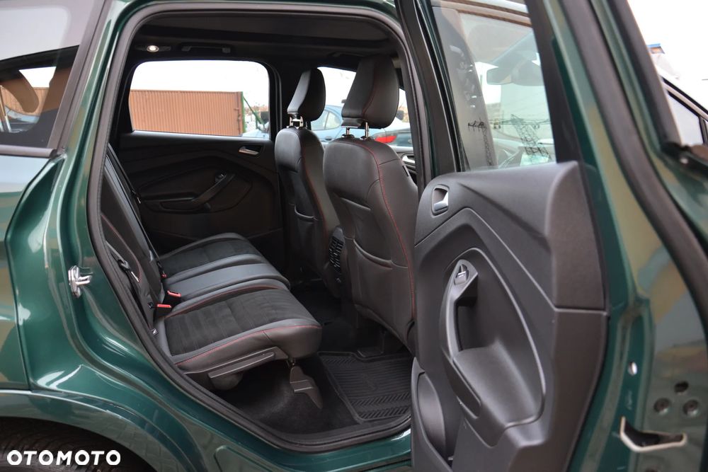 Ford Kuga 1.5 EcoBoost 4x4 ST-Line - 35