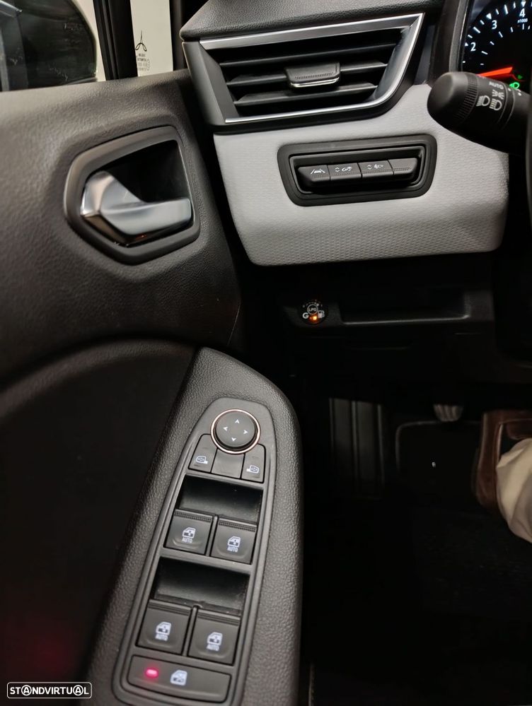 Renault Clio 1.0 TCe Evolution Bi-Fuel - 19
