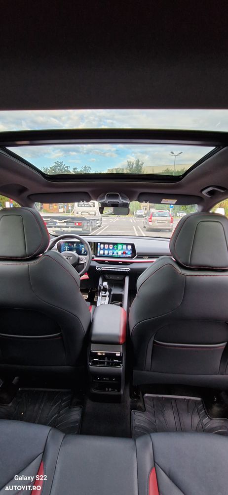 Geely Coolray - 12