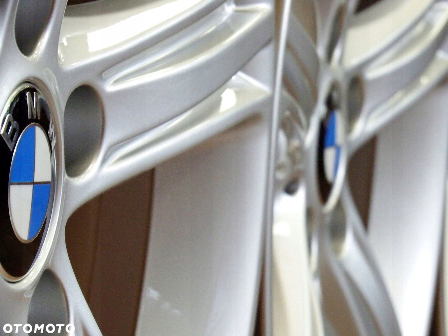 BMW 3 F30 F31 4 F32 F33 7,5x17 ET37 5x120 6796242 STYLING 393 - 3