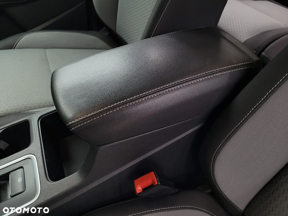 Ford Kuga 1.5 EcoBoost 4WD Trend - 30