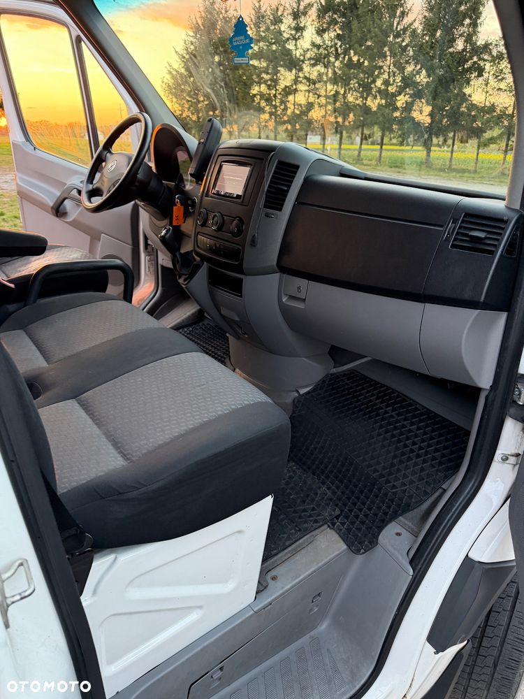 Volkswagen Crafter - 25