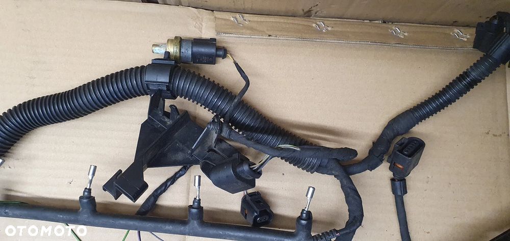 Wiązka instalacja silnika VW Passat B6 2.0 TDI 140KM 03G971604EJ - 9