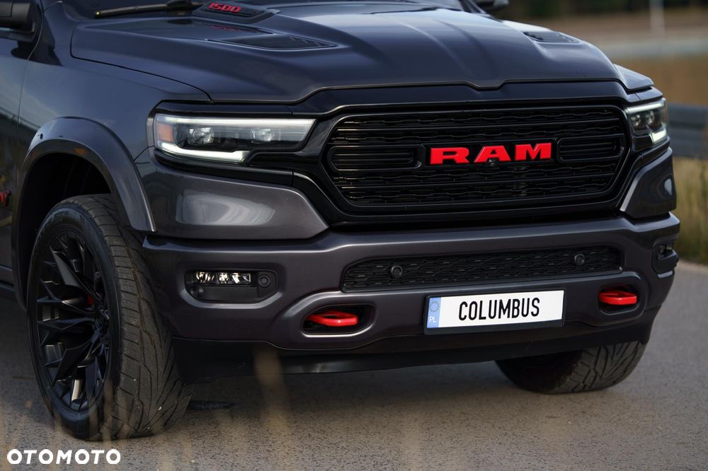 RAM 1500 Crew Cab Shortbed Limited - 15