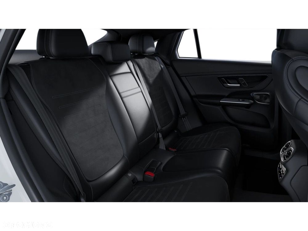 Mercedes-Benz GLC 200 d mHEV 4-Matic AMG Line - 11