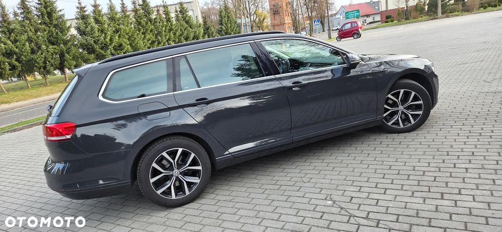 Volkswagen Passat Variant 2.0 TDI DSG (BlueMotion Technology) Comfortline - 12
