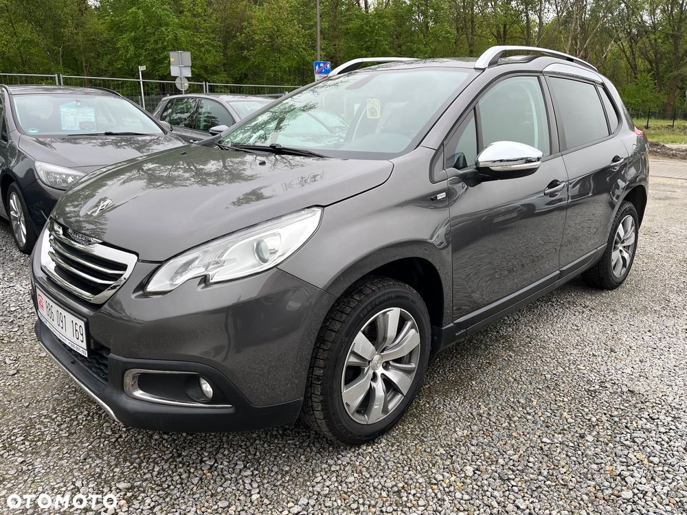 Peugeot 2008 Blue-HDi FAP 100 STOP & START Style - 28