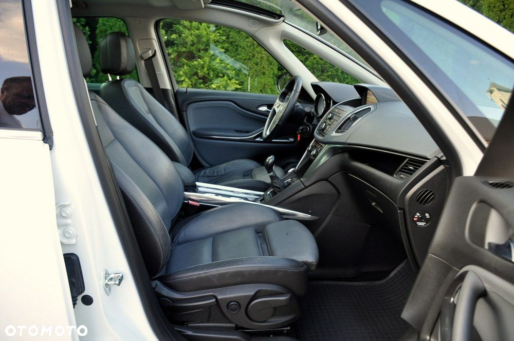 Opel Zafira - 17