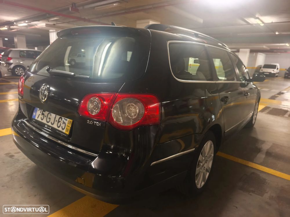 VW Passat Variant 2.0 TDI Highline - 19