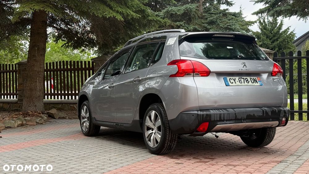 Peugeot 2008 1.6 e-HDi Allure S&S - 7